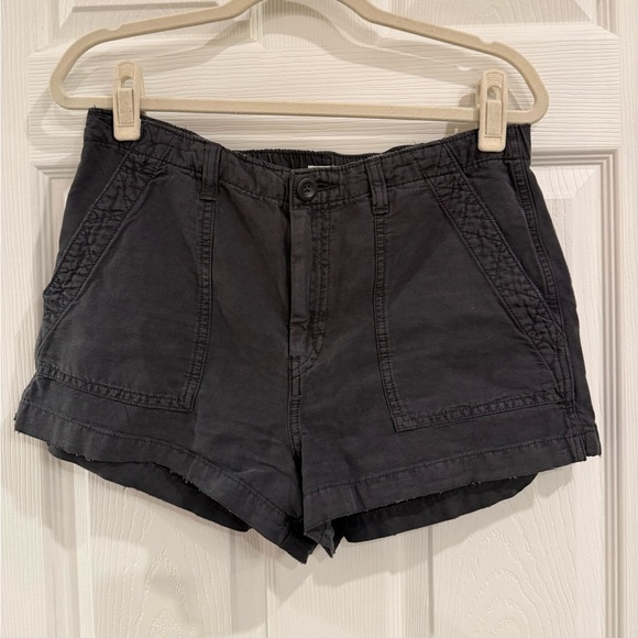 Aerie Charcoal Cargo Shorts - Picture 1 of 4